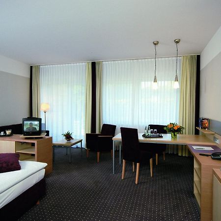 Garten-Hotel Ponick Keulen Buitenkant foto