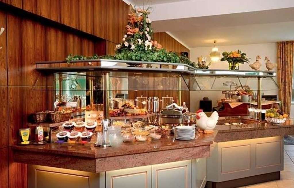Garten-Hotel Ponick Keulen Restaurant foto